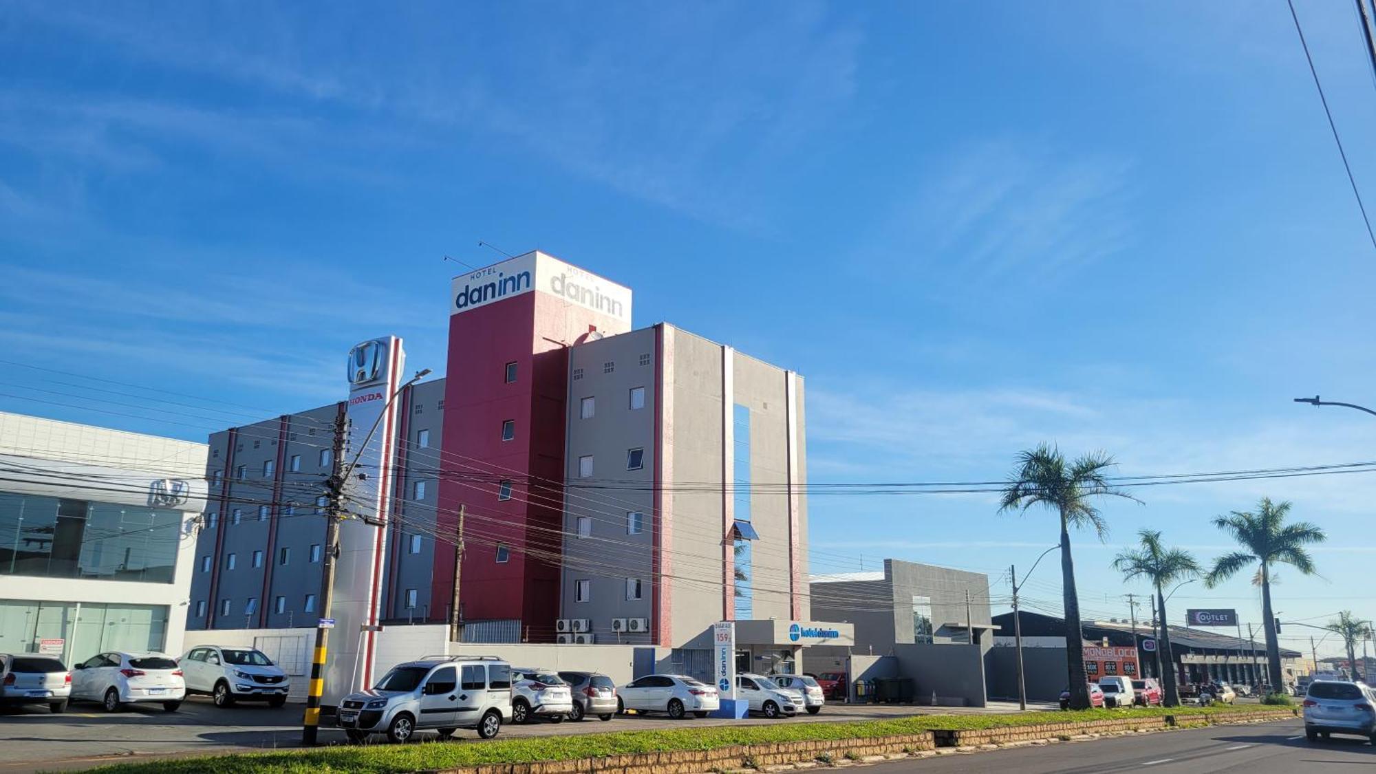 Hotel Dan Inn Sao Carlos By Nacional Inn Exterior photo